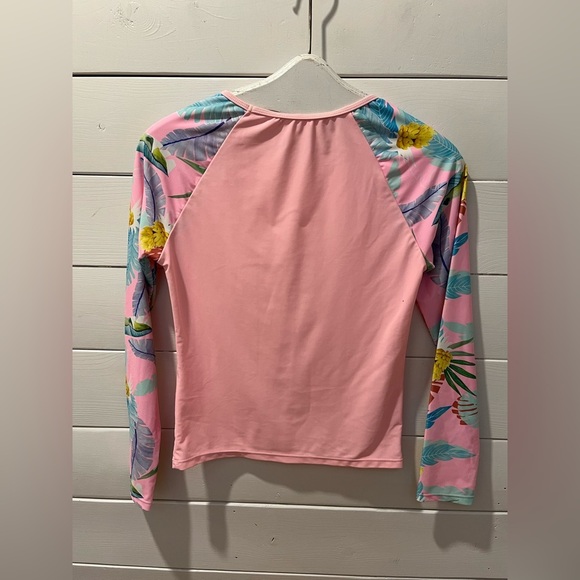 🩷 “Malibu Dreamin’” Long Sleeve Rashguard – Tropical Sleeves – Estimated Size S - Picture 5 of 5